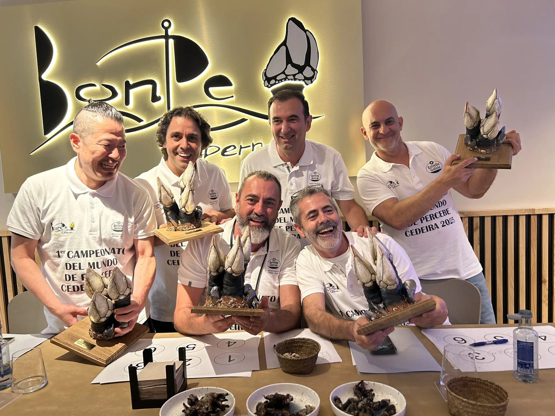 I Campeonato Mundial del Percebe: Cedeira 2025, gabinete de prensa MundiNova